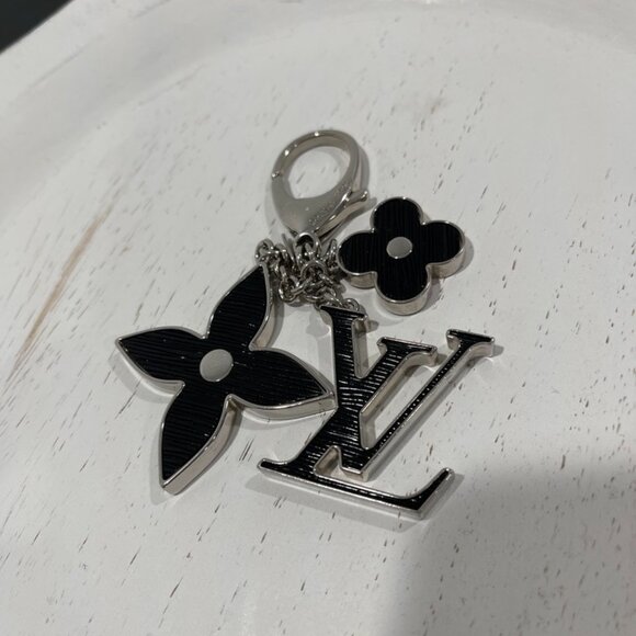 Louis Vuitton Silver/Black Key Chain/Bag Charm (JB1274) - Picture 1 of 3